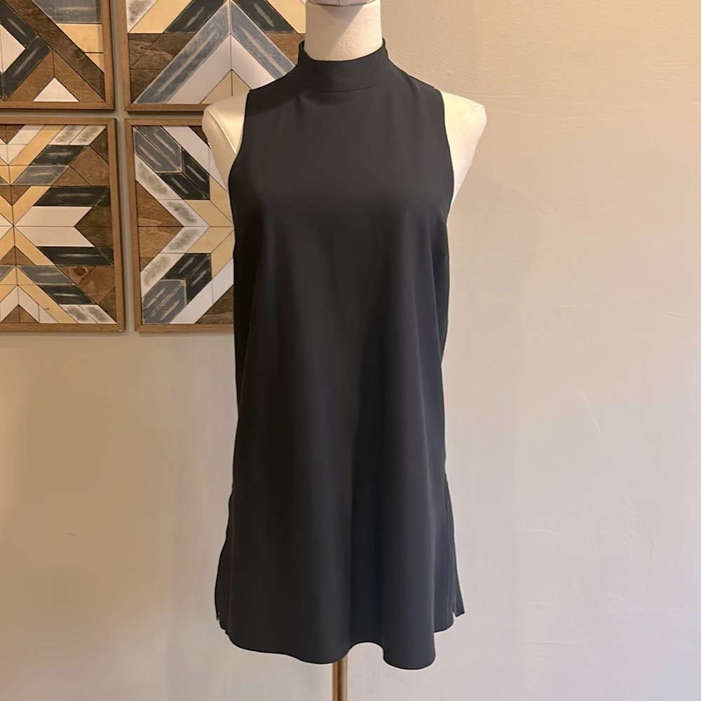 Athleta Women’s Interstellar Bike Tunic Top Mock Neck Black XS EUC